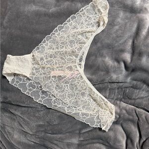 Victoria's Secret Cream Sheer Heart Lace Bikini Panty